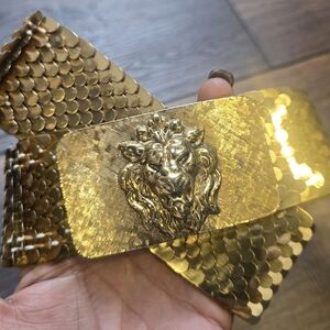Amazing Vtg Lion Head Fish Scale Belt